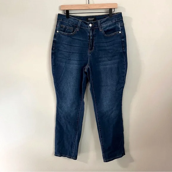Judy Blue Cooling Boyfriend Fit Jeans 14W - Picture 3 of 8